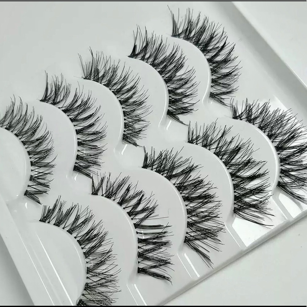 FALSIES wispy everyday look natural one pack